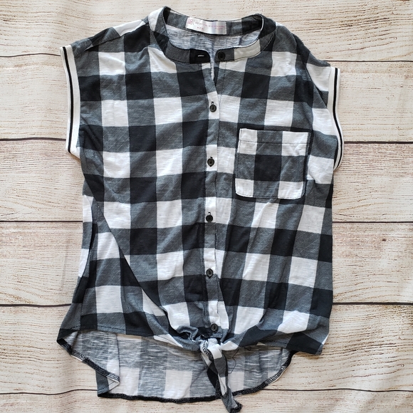 No Boundaries Tops - No Boundaries Juniors Plaid Cap Sleeve Tie Top M